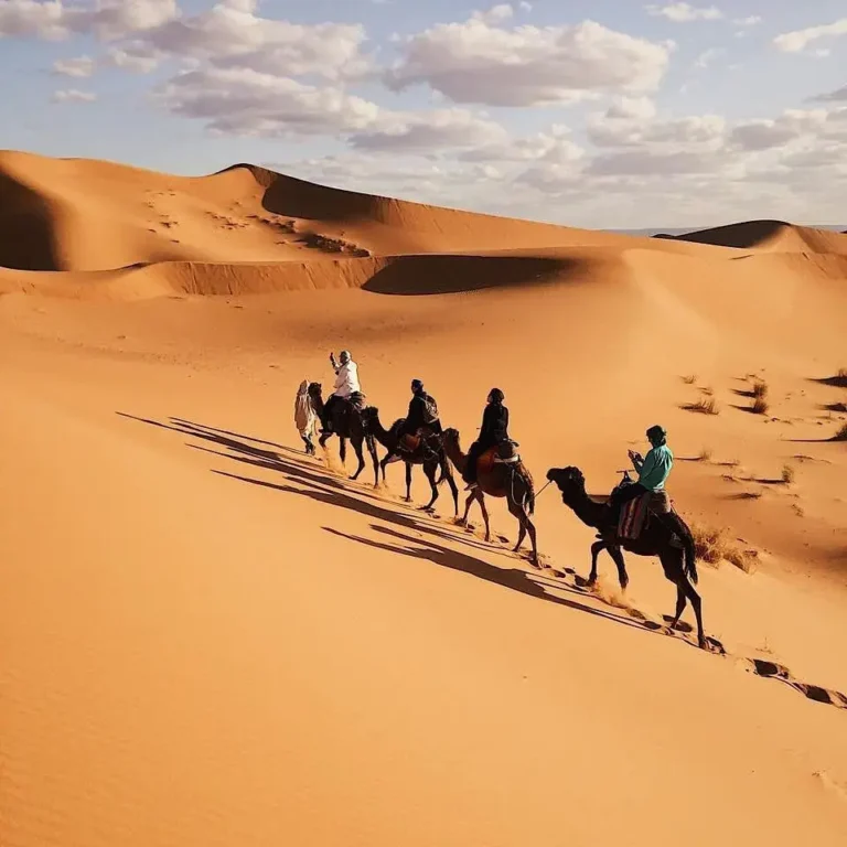 Ruta 3 días desde Marrakech al desierto acabando en Fez