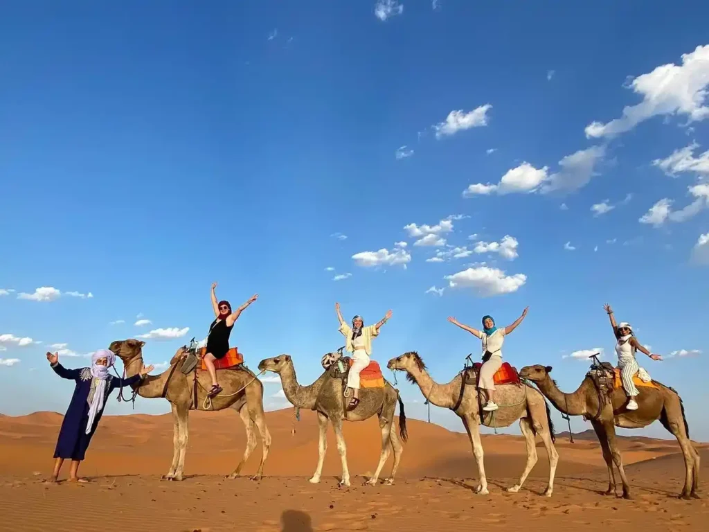 tour de 2 días / 1 noche desde Fez al desierto de Merzouga