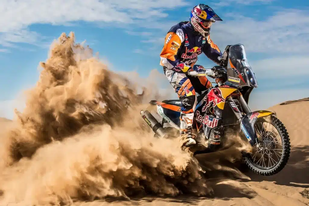 Merzouga en Moto Enduro KTM: Tu Aventura por el Desierto